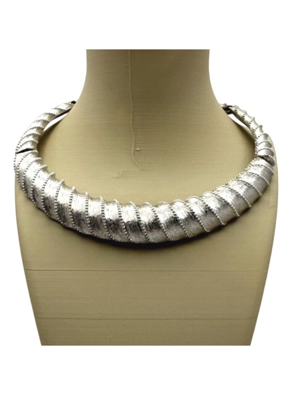 Monet Statement Runway Collar Choker Silver Tone Necklace Twisted Necklace Vtg